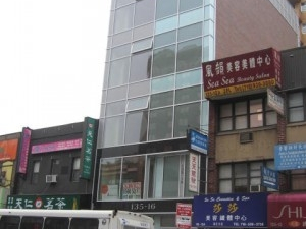 Listing Image #1 - Office for lease at 135-16 Roosevelt Ave, Flushing NY 11354