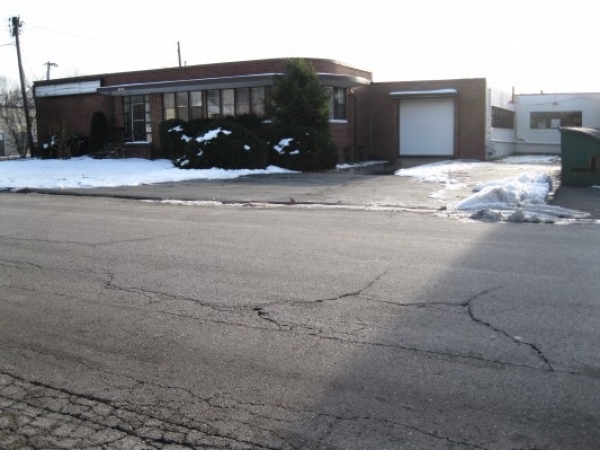 Listing Image #1 - Industrial for lease at 1440 Ulmer Avenue, Oreland PA 19075