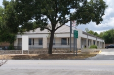 Listing Image #1 - Shopping Center for lease at 917 W Anderson Ln, Austin TX 78757