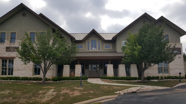 Listing Image #1 - Office for lease at 211 Ranch Road 620 South, Lakeway TX 78734