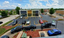 Retail property for lease in Oswego, IL