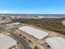 Listing Image #3 - Industrial for lease at 700 Schroeder Dr, Suite B, Waco TX 76710