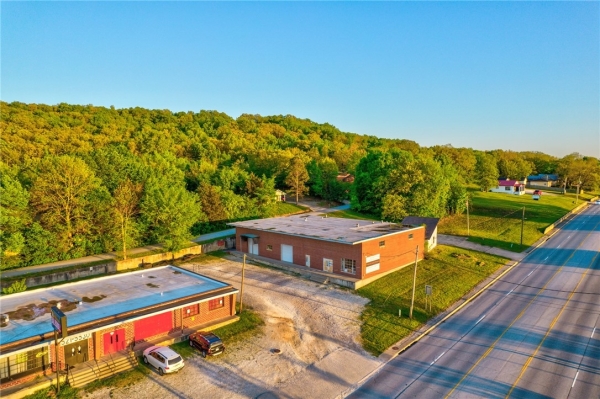 Listing Image #3 - Others for lease at 2716 S School Avenue, Fayetteville AR 72701