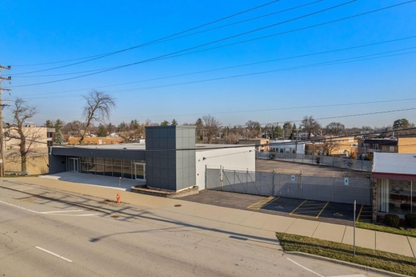 Listing Image #2 - Others for lease at 550 E Northwest Highway, Des Plaines IL 60016