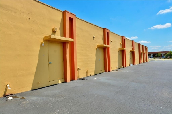 Listing Image #3 - Others for lease at 21216 Olean Boulevard , 5, Port Charlotte FL 33952