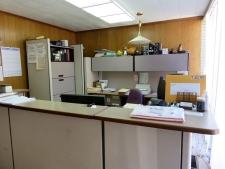 Listing Image #2 - Office for sale at 104 East Chestnut, Gillespie IL 62033
