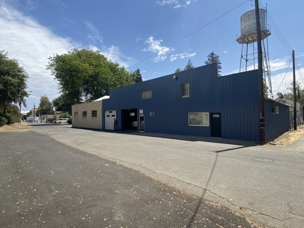 Listing Image #1 - Industrial for sale at 11775 & 11780 Riverside Avenue, Courtland CA 95615
