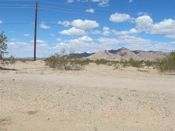 Listing Image #2 - Others for sale at 0000 N FRONTAGE RD Ficticious Address, Yuma AZ 85367
