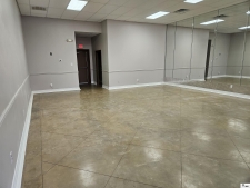 Listing Image #2 - Office for sale at 4624 CYPRESS STREET, West Monroe LA 71291