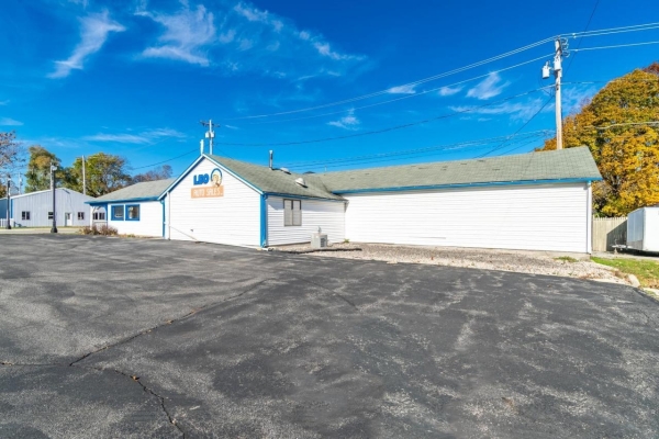 Listing Image #2 - Retail for sale at 14910 N SR 1 Leo Road, Leo IN 46765