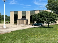 Listing Image #3 - Industrial for sale at 1821 E Norris Drive, Ottawa IL 61350