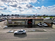 Listing Image #1 - Multi-family for sale at 3599 S Golden State Boulevard, Fresno CA 93725