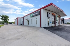 Listing Image #3 - Retail for sale at 13467 S SH 51 Highway, Coweta OK 74429