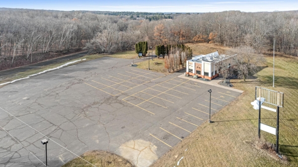 Listing Image #4 - Retail for sale at 705 Industrial Parkway, Saint Croix Falls WI 54024