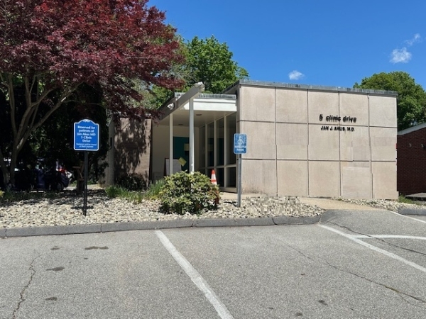 Listing Image #1 - Office for sale at 5 Clinic Dr, Norwich CT 06360