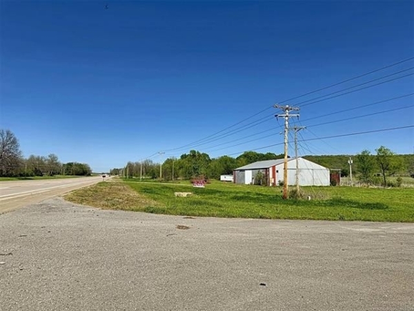 Listing Image #3 - Others for sale at 14353 Hwy 62, Tahlequah OK 74464