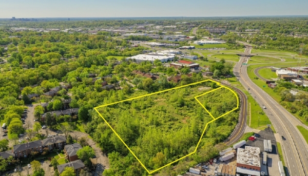 Listing Image #1 - Land for sale at 11143 & 11145 N. Warson Rd., St. Louis MO 63114