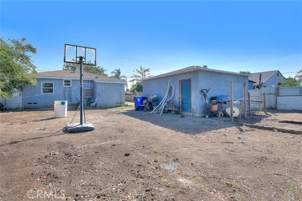 Listing Image #3 - Others for sale at 10232 Oleander Avenue, Fontana CA 92335