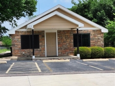Listing Image #1 - Office for sale at 828 N Main Street, Springtown TX 76020