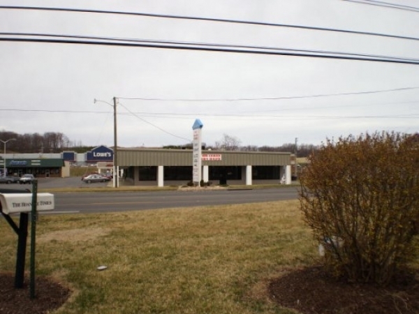 Listing Image #3 - Shopping Center for sale at 7327 Peppers Ferry Rd., Radford VA 24141