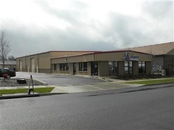 Listing Image #1 - Industrial for sale at 1912 United Way, Medford OR 97504