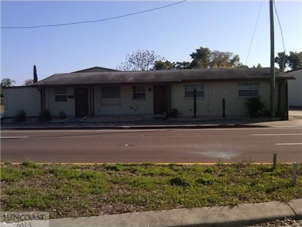 Listing Image #1 - Retail for sale at 5026 State Road 54, New Port Richey FL 34652