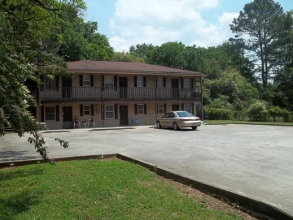 Listing Image #1 - Multi-family for sale at 3911 Patton Road, Hutnsville AL 35805 Listing Image #1 - Multi-family for sale at 3911 Patton Road, Hutnsville AL 35805