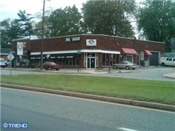Listing Image #1 - Multi-Use for sale at 801-805 W Chester Pike, Havertown PA 19083 Listing Image #1 - Multi-Use for sale at 801-805 W Chester Pike, Havertown PA 19083