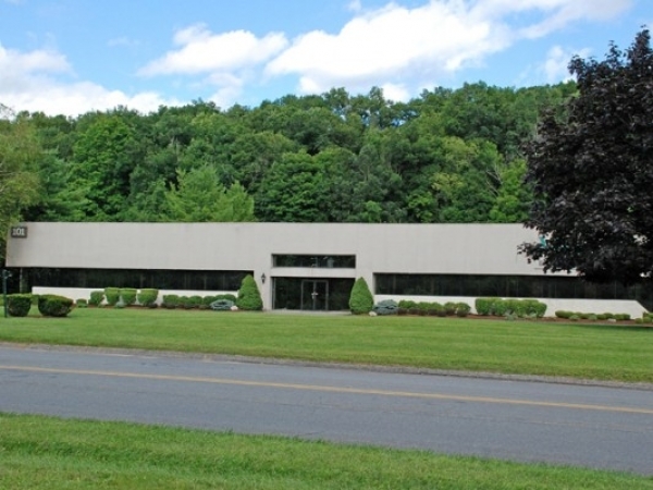 Listing Image #1 - Office for sale at 101 Commerce Road, Brookfield CT 06804 Listing Image #1 - Office for sale at 101 Commerce Road, Brookfield CT 06804