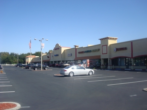 Listing Image #1 - Shopping Center for sale at 14811 N. Florida Ave, Tampa FL 33613