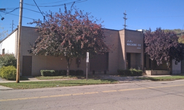 Listing Image #1 - Industrial for sale at 1986 MANCHESTER ROAD, AKRON OH 44314 Listing Image #1 - Industrial for sale at 1986 MANCHESTER ROAD, AKRON OH 44314