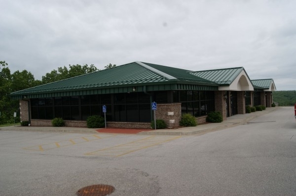 Listing Image #1 - Office for sale at 980 Executive Drive, Osage Beach MO 65065 Listing Image #1 - Office for sale at 980 Executive Drive, Osage Beach MO 65065