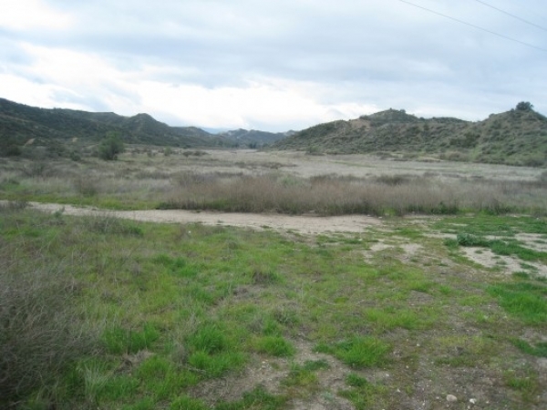 Listing Image #1 - Land for sale at 15110  Sierra Hwy, Santa Clarita CA 91390