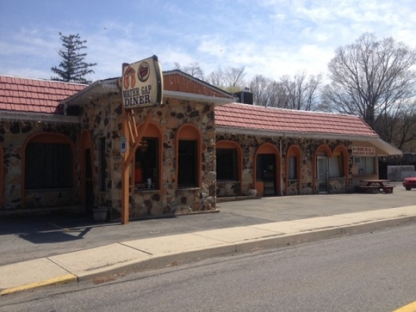 Listing Image #1 - Retail for sale at 39 Broad Street, Delware Water Gap PA 18327
