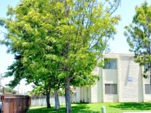 Listing Image #1 - Multi-family for sale at 5137 Groveland Drive, San Diego CA 92114