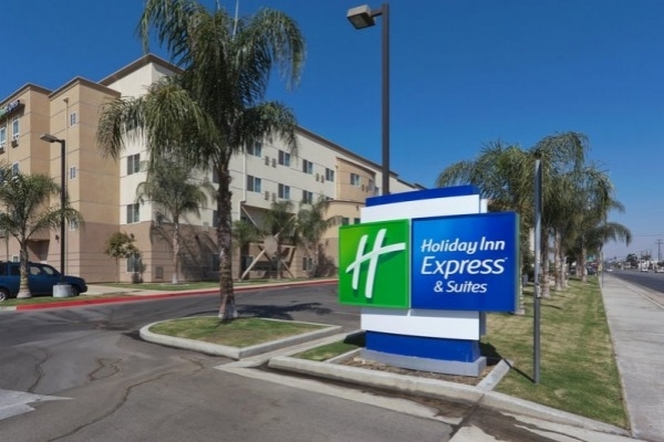 Listing Image #1 - Hotel for sale at 3001 Buck Owens Blvd., Bakersfield CA 93308