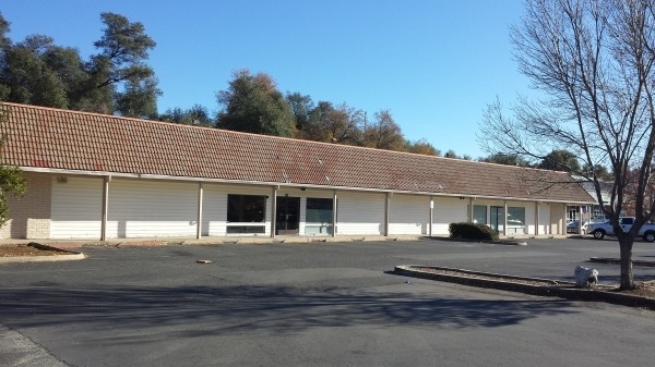 Listing Image #1 - Retail for sale at 85 Hartnell Avenue, Redding CA 96002