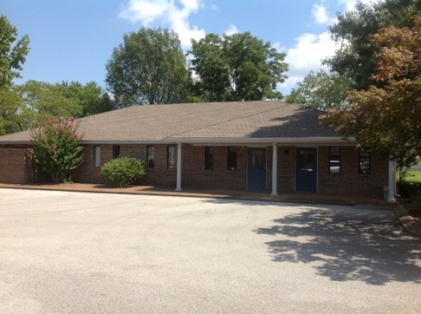 Listing Image #1 - Office for sale at 19 Stonecreek Circle, Jackson TN 38305