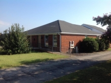 Listing Image #1 - Office for sale at 14 Weatherford Square, Jackson TN 38305