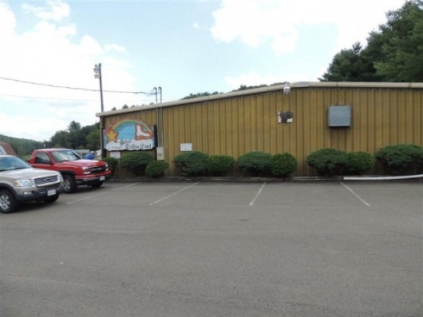 Listing Image #1 - Business for sale at 605 Skyline Highway, Galax VA 24333