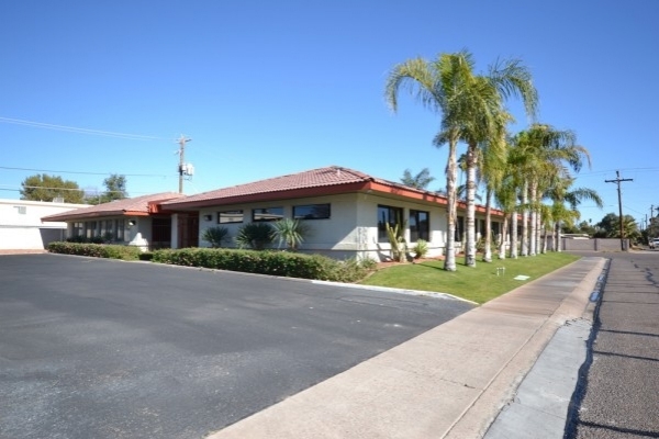Listing Image #1 - Office for sale at 4560 N 19th Ave, Phoenix AZ 85015