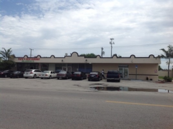 Listing Image #1 - Shopping Center for sale at 618 NW 9th Ave., Fort Lauderdale FL 33311