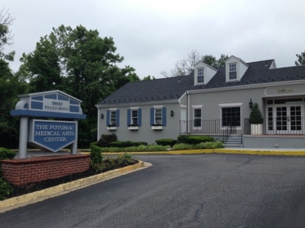 Listing Image #1 - Office for sale at 9800 Falls Road, Potomac MD 20854