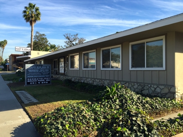 Listing Image #1 - Health Care for sale at 1966 E Chapman Ave, Fullerton CA 92831