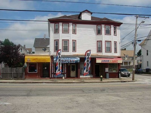 Listing Image #1 - Multi-family for sale at 455 Plainfield st, Providence RI 02909