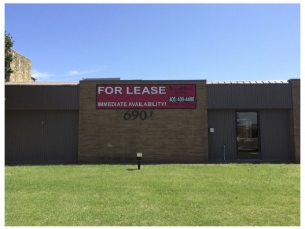 Listing Image #1 - Health Care for sale at 6904 E Reno Ave, Midwest City OK 73110