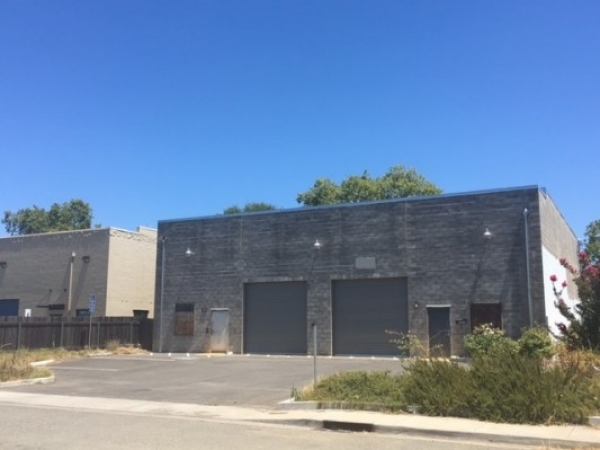 Listing Image #1 - Industrial for sale at 3803 W Pacific Ave, Sacramento CA 95820