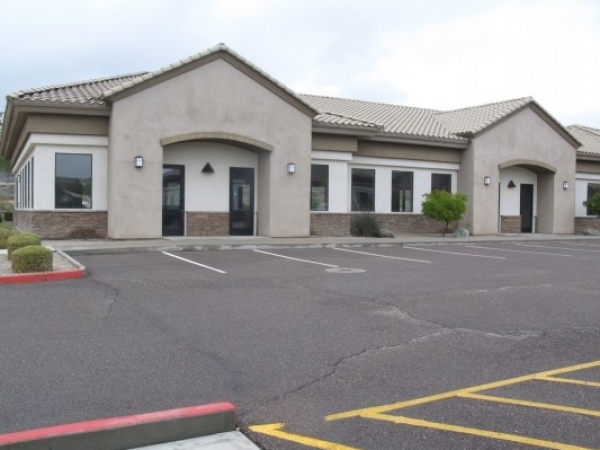 Listing Image #1 - Office for sale at #140 16675 S Desert Foothills Pkwy, Phoenix AZ 85048