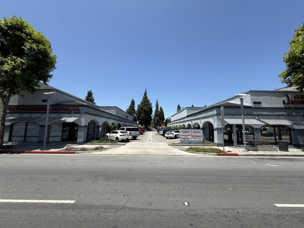 Listing Image #1 - Multi-Use for lease at 15955 Paramount Boulevard, Paramount CA 90723