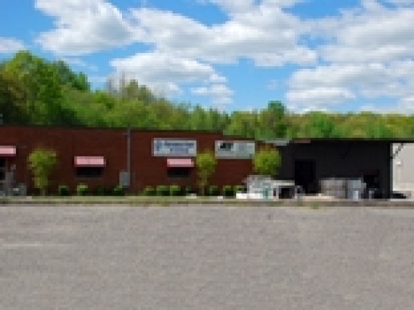 Listing Image #1 - Industrial for lease at 48 Old Gray's Bridge Road, Brookfield CT 06804 Listing Image #1 - Industrial for lease at 48 Old Gray's Bridge Road, Brookfield CT 06804